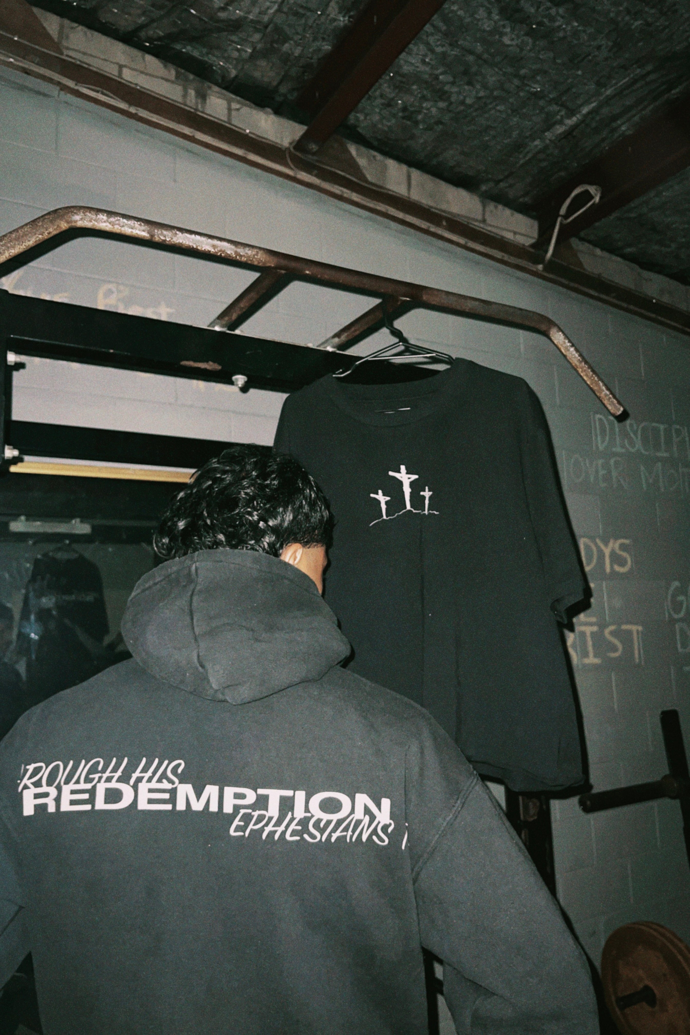 001 | OVERSIZED-FIT HOODIE